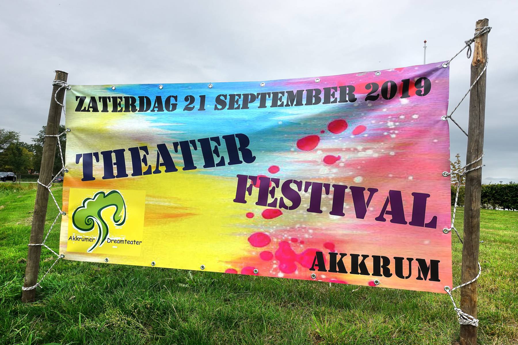 spandoek theater festival verkleind